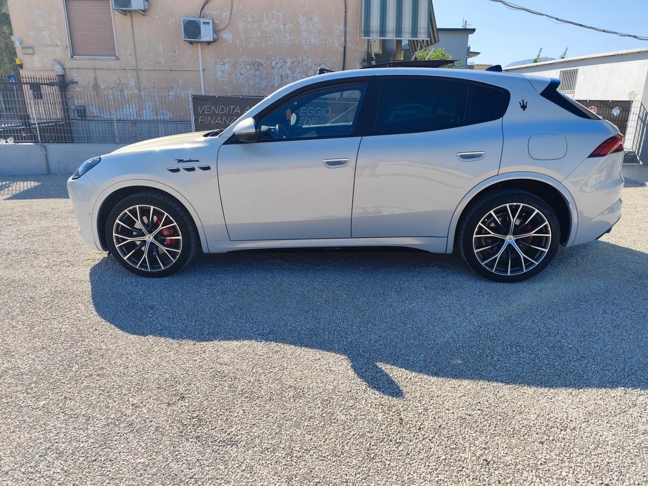 Maserati Grecale MHEV 330 CV AWD Modena