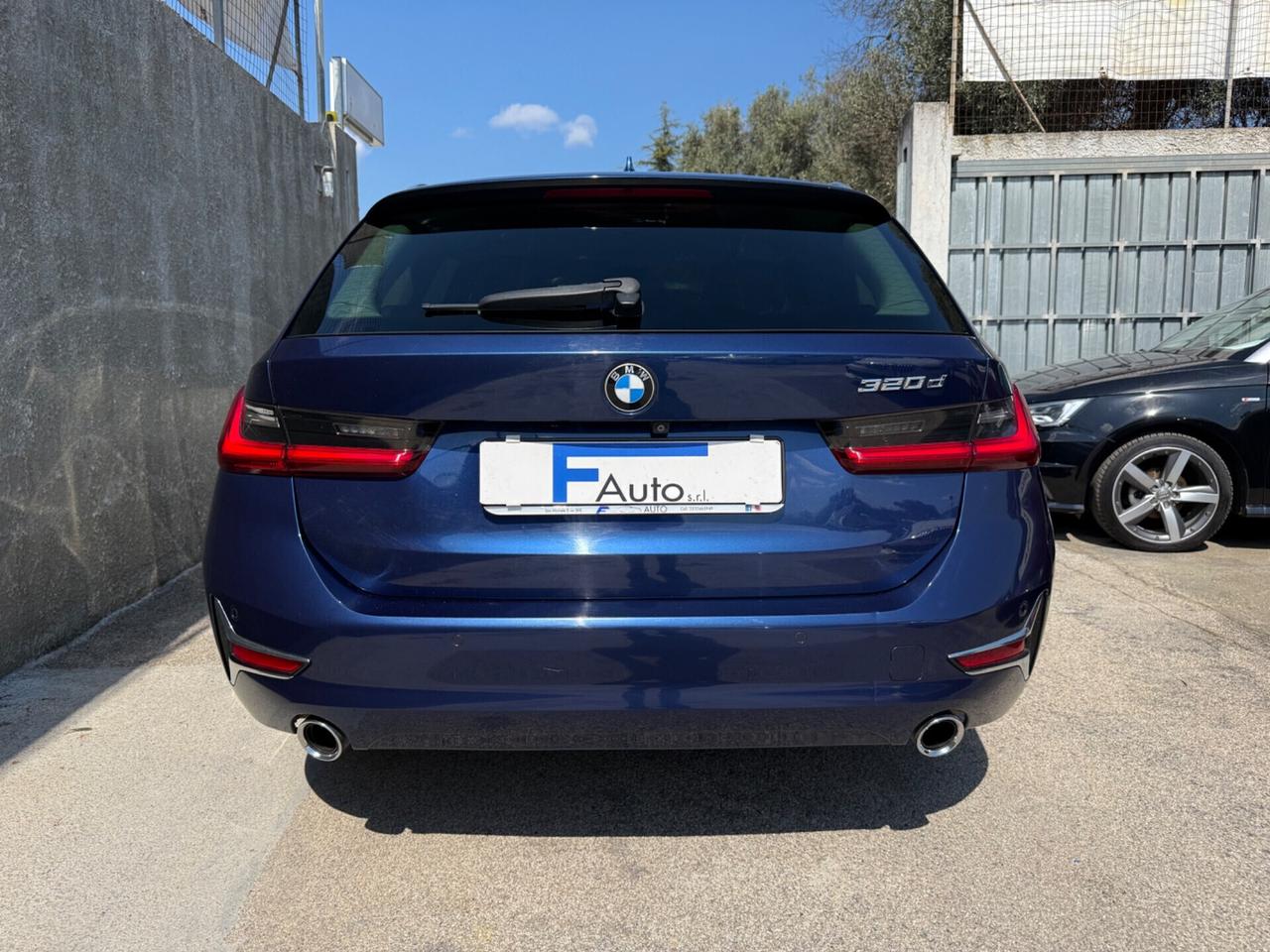 Bmw 320d Touring Luxury,Full LED,pelle,LED multicolore amb.,virtual cockpit,ecc.