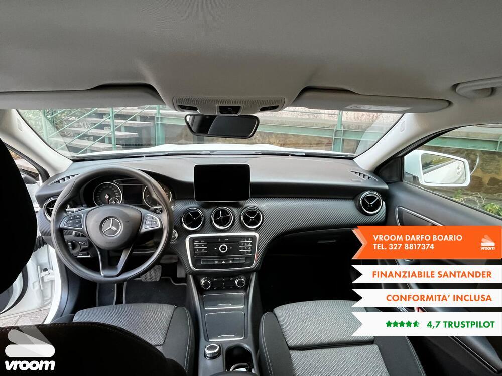 MERCEDES GLA (X156) GLA 200 d Automati...