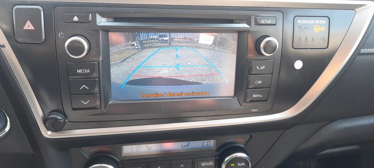 Toyota Auris 1.8 Hybrid Lounge cambio aut full