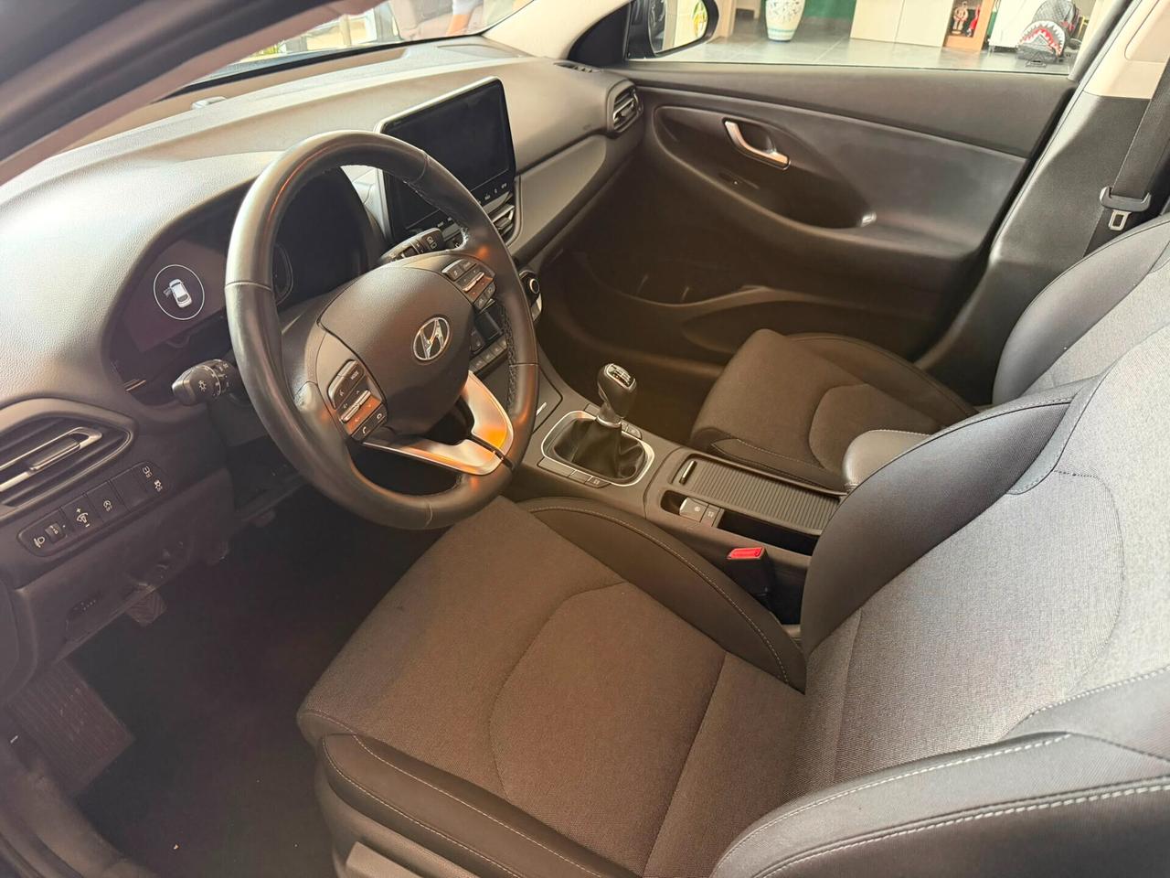 Hyundai i30 1.5 T-GDI DCT 48V 5 porte Business