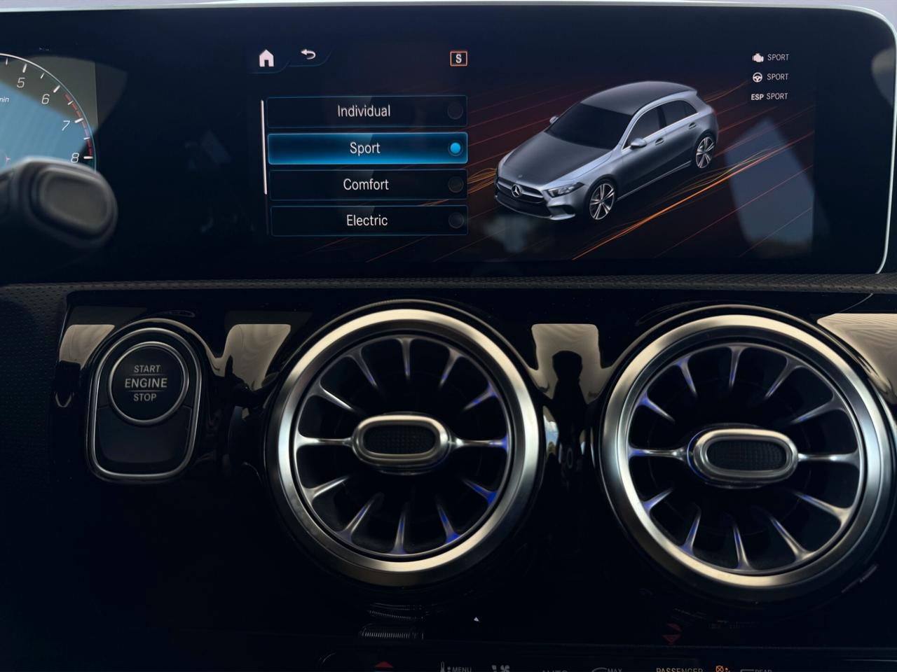 Mercedes-benz A 250 e Automatic EQ-Power Premium AMG line