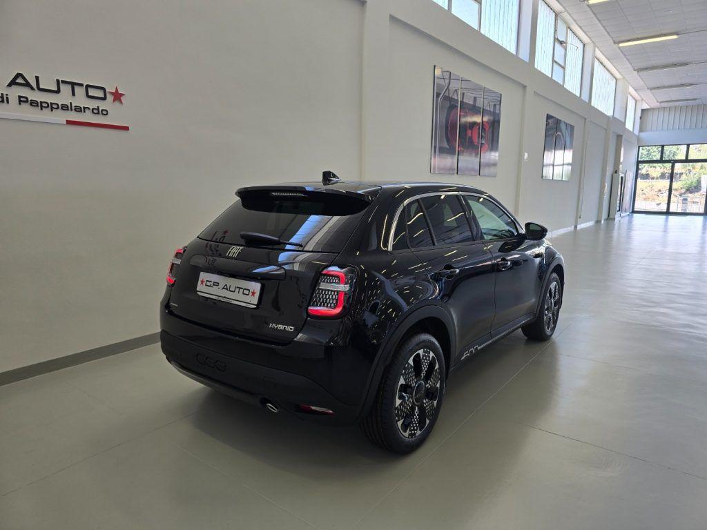 Fiat 600 Hybrid DCT MHEV La Prima