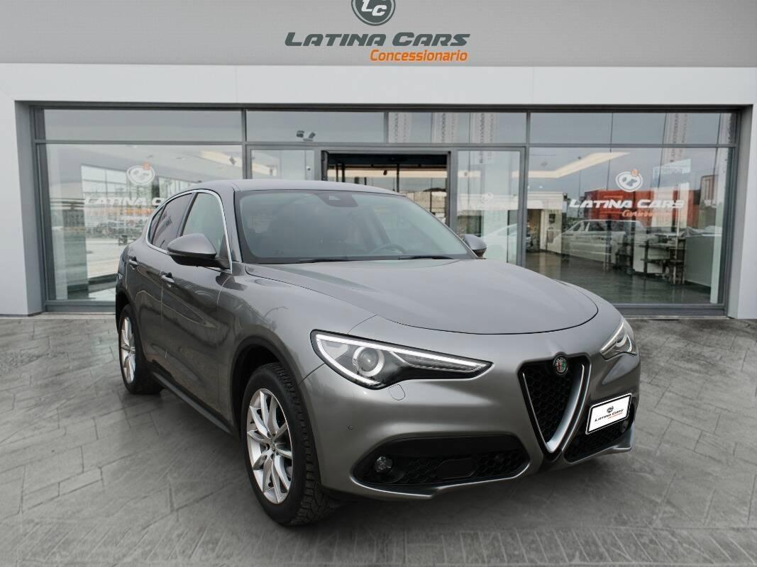 Alfa Romeo Stelvio 2.2 t Executive Q4 210cv con Telecamera e CarPlay