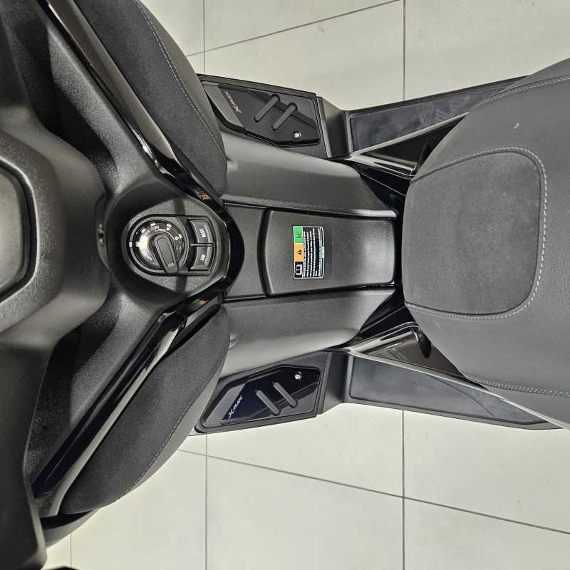 Yamaha X-Max 300 Tech Max - 2025