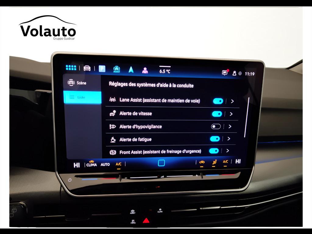 VOLKSWAGEN Golf VIII 2024 - Golf 2.0 tdi Style 150cv dsg