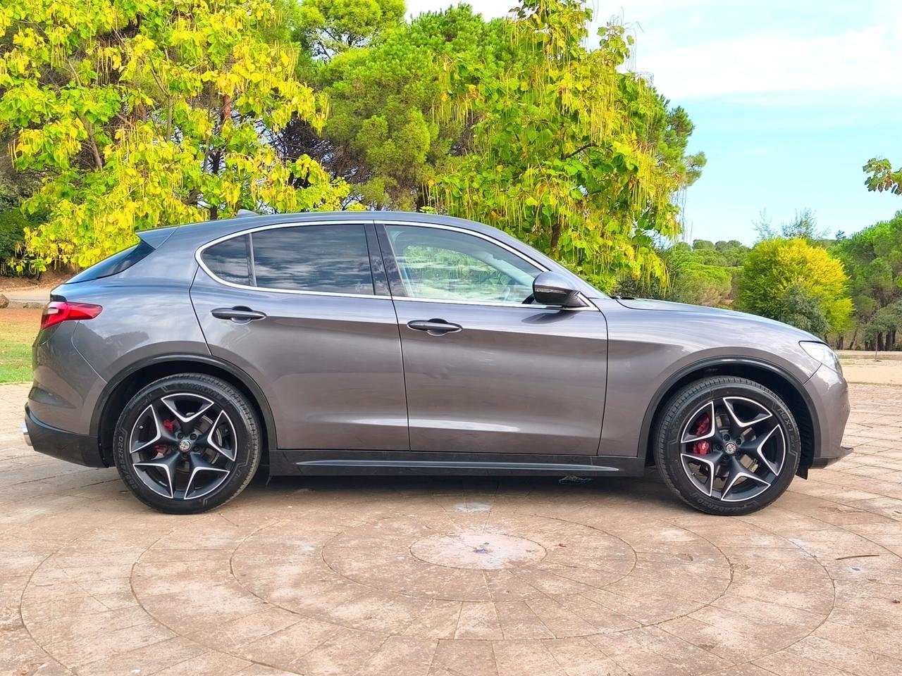 Alfa Romeo Stelvio Ti 2.2 Turbodiesel 190 CV AT8 Q4