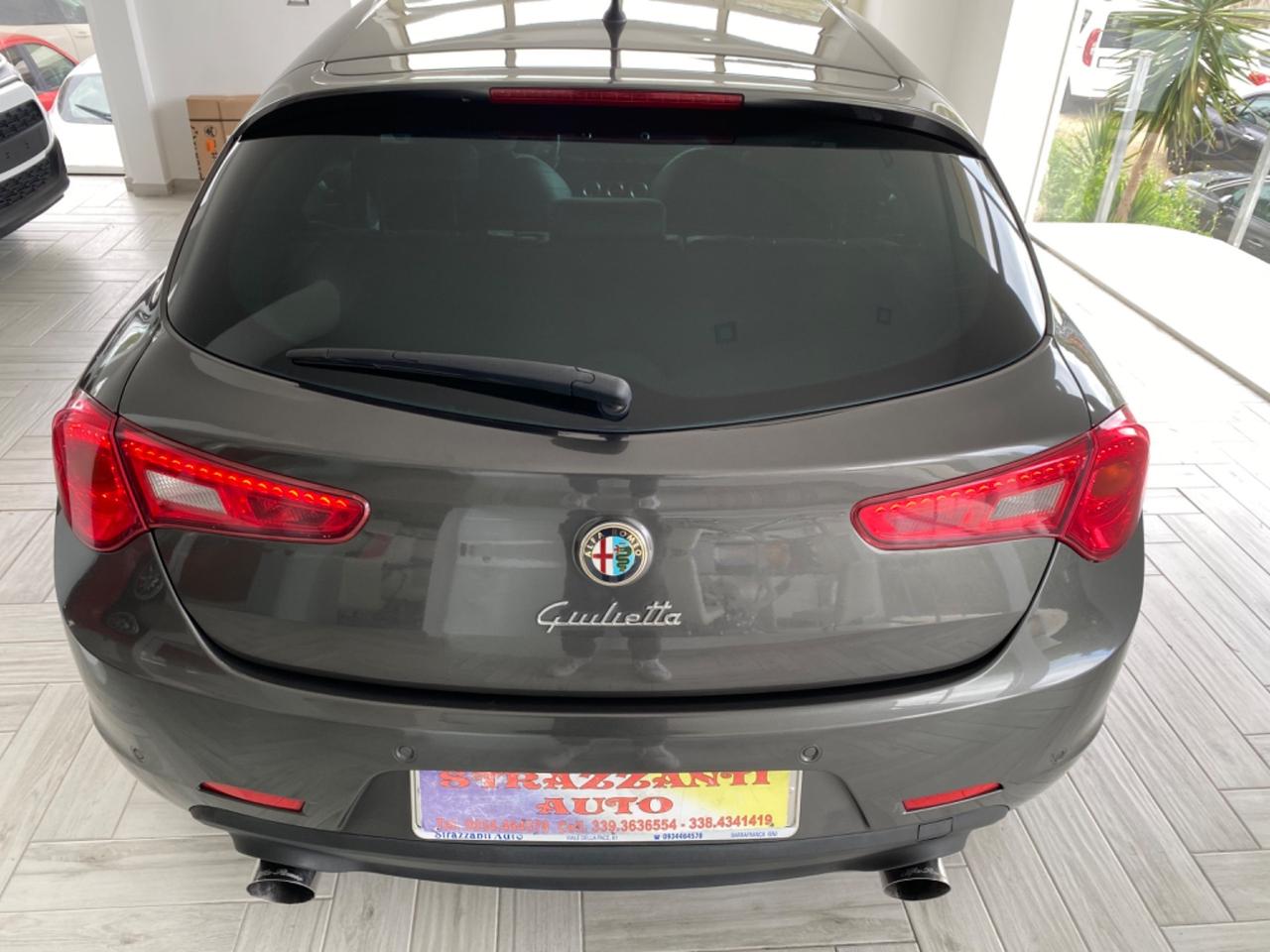 Alfa Romeo Giulietta 1750 TBi 235cv Quadrifoglio SCARICHI2012