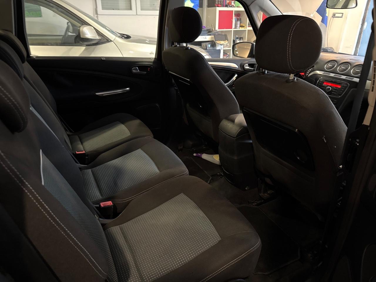 Ford Galaxy 2.0d 7 POSTI ANNO 2012