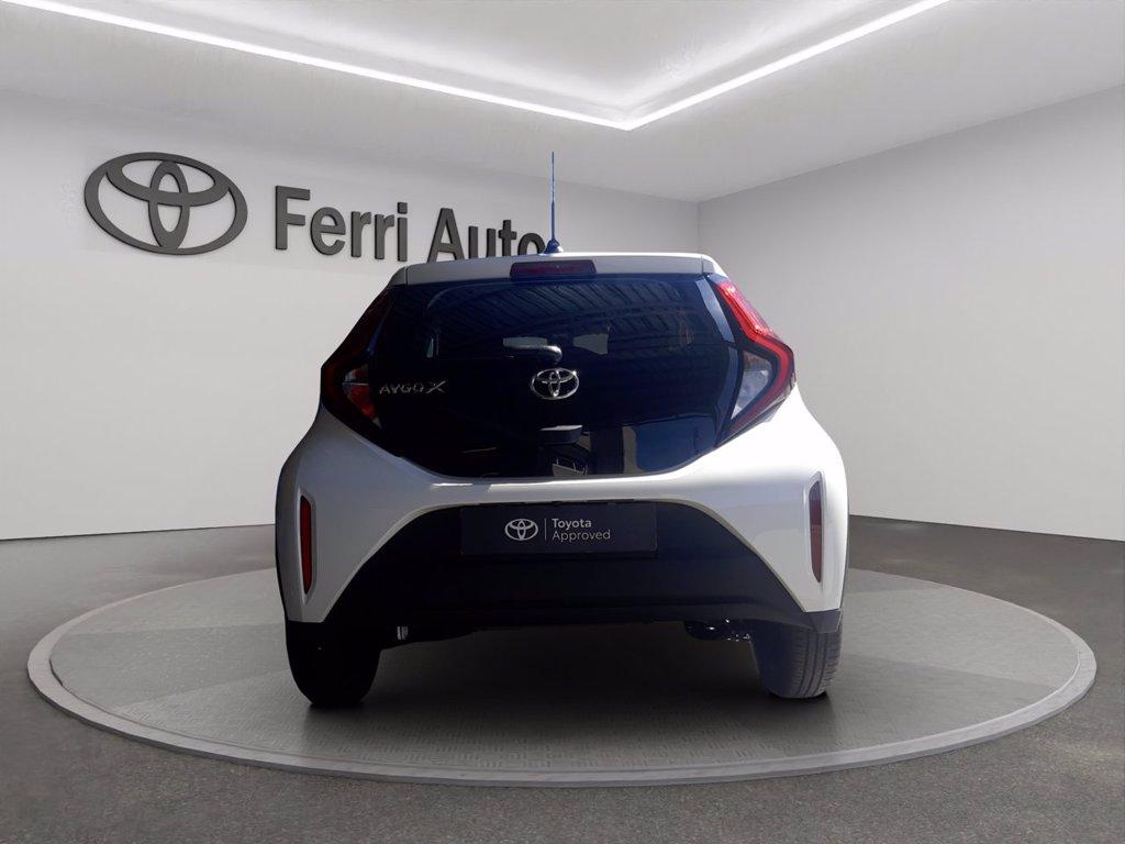 TOYOTA Aygo x 1.0 active 72cv del 2025