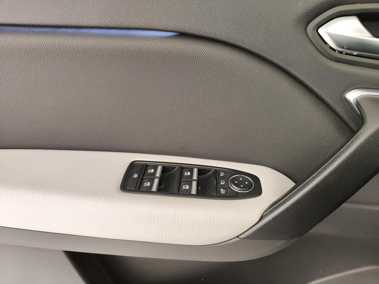 Renault Captur Plug-in Hybrid E-Tech 160 CV Intens