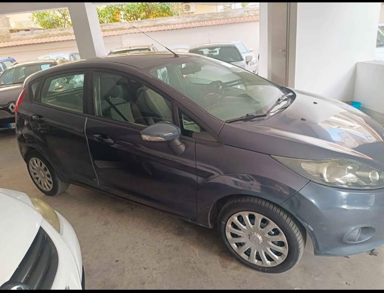 Ford Fiesta Fiesta 1.4 5 porte Bz.- GPL