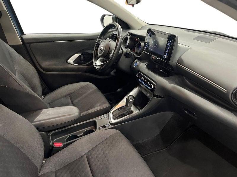 Toyota Yaris Yaris 1.5h Trend IVA ESPOSTA