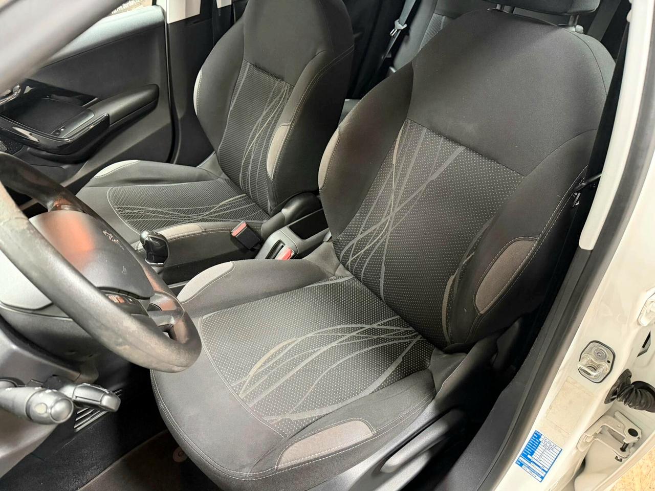 PEUGEOT 208 1.4 HDi 68 CV 5p. ACTIVE