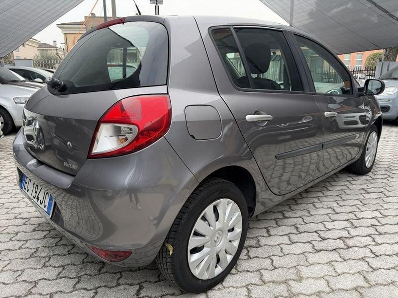 Renault Clio Clio 5p 1.2 16v Dynamique KM REALI !! DISTRIBUZIONE NUOVA !!