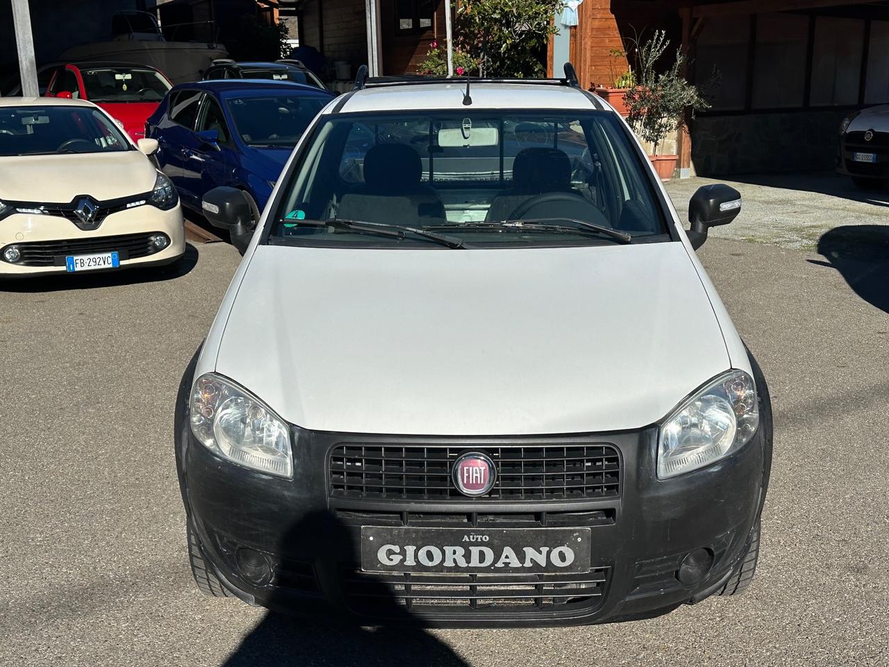 Fiat Strada 1.3 MJT 95CV Pick-up Working