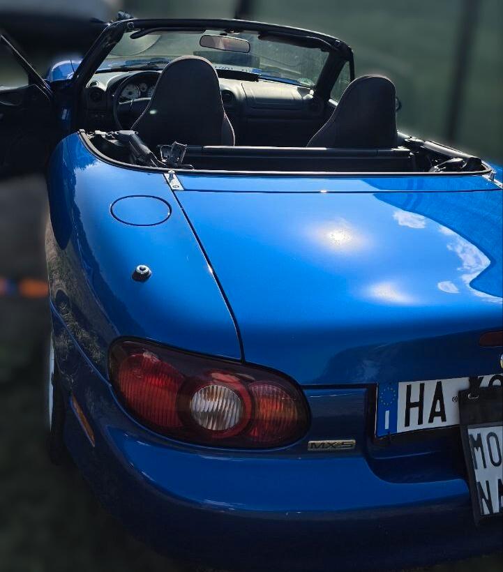 Mazda MX-5 1.6 Starry Blue