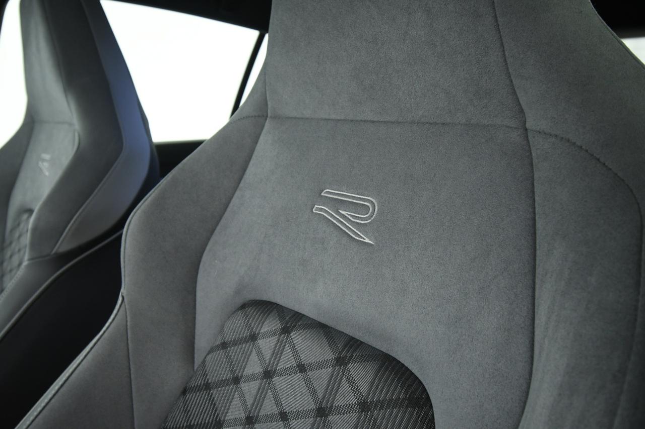 VOLKSWAGEN Golf 1.5 etsi evo R-Line 150cv dsg CAMERA+ALCANTARA+ACC+LED