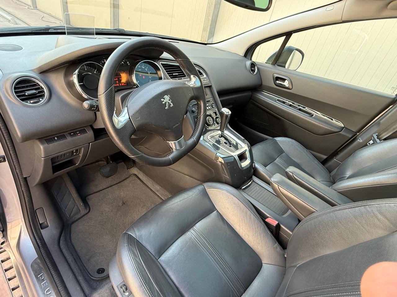 Peugeot 5008 BlueHDi 120 EAT6 S&S Allure