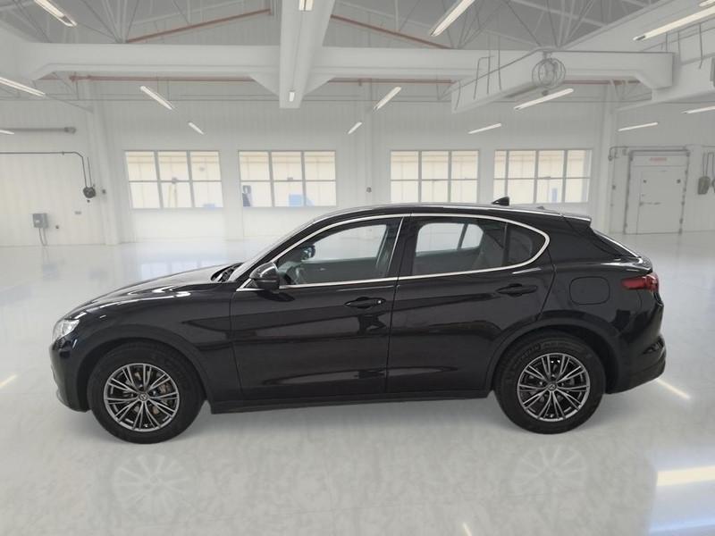 ALFA ROMEO STELVIO 2.2 TURBO DIESEL 160 CV BUSINESS AT8 RWD SUV
