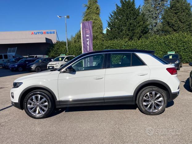 VOLKSWAGEN T-Roc 1.0 TSI Style BlueM. Tech