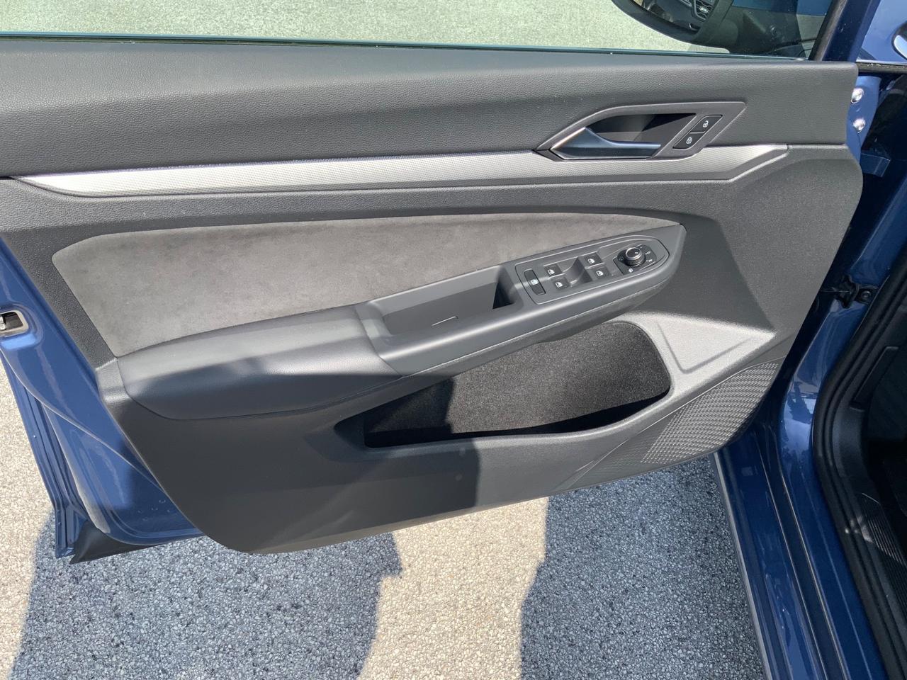 Volkswagen Golf 2.0 TDI 150 CV DSG SCR Style