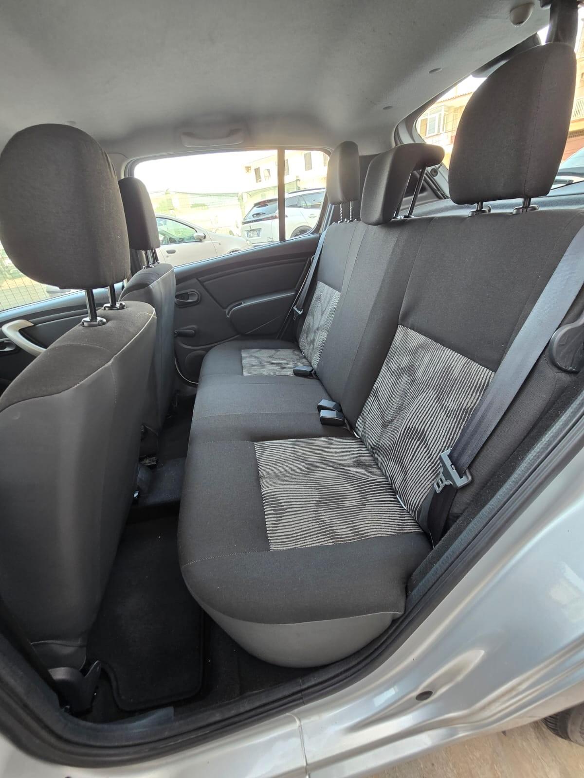 Dacia Sandero 1.4 GPL Lauréate