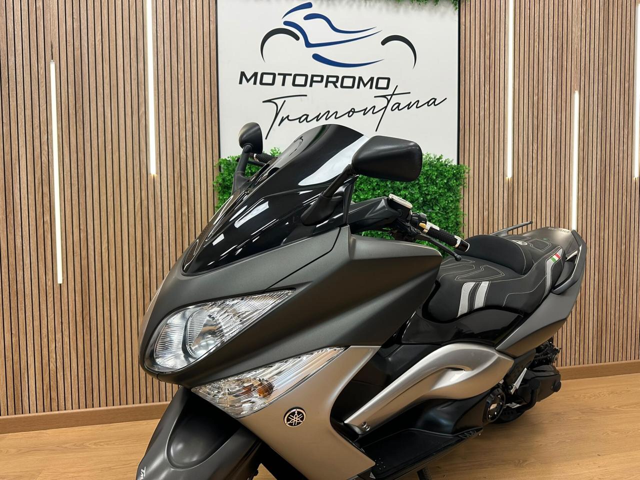 Yamaha T Max tmax 500 2011
