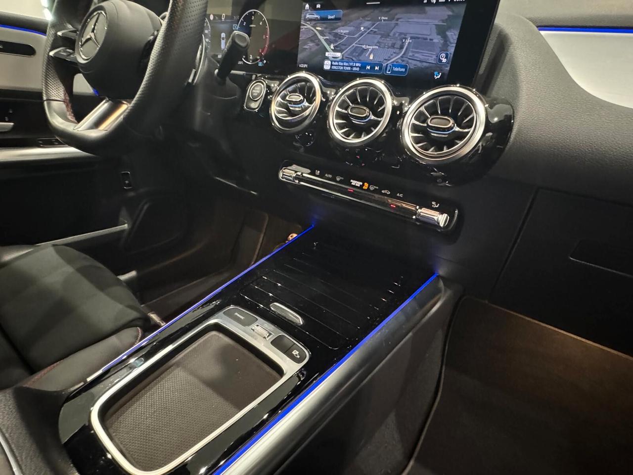 Mercedes-benz B 180 B 180 d Automatic AMG Line Advanced Plus