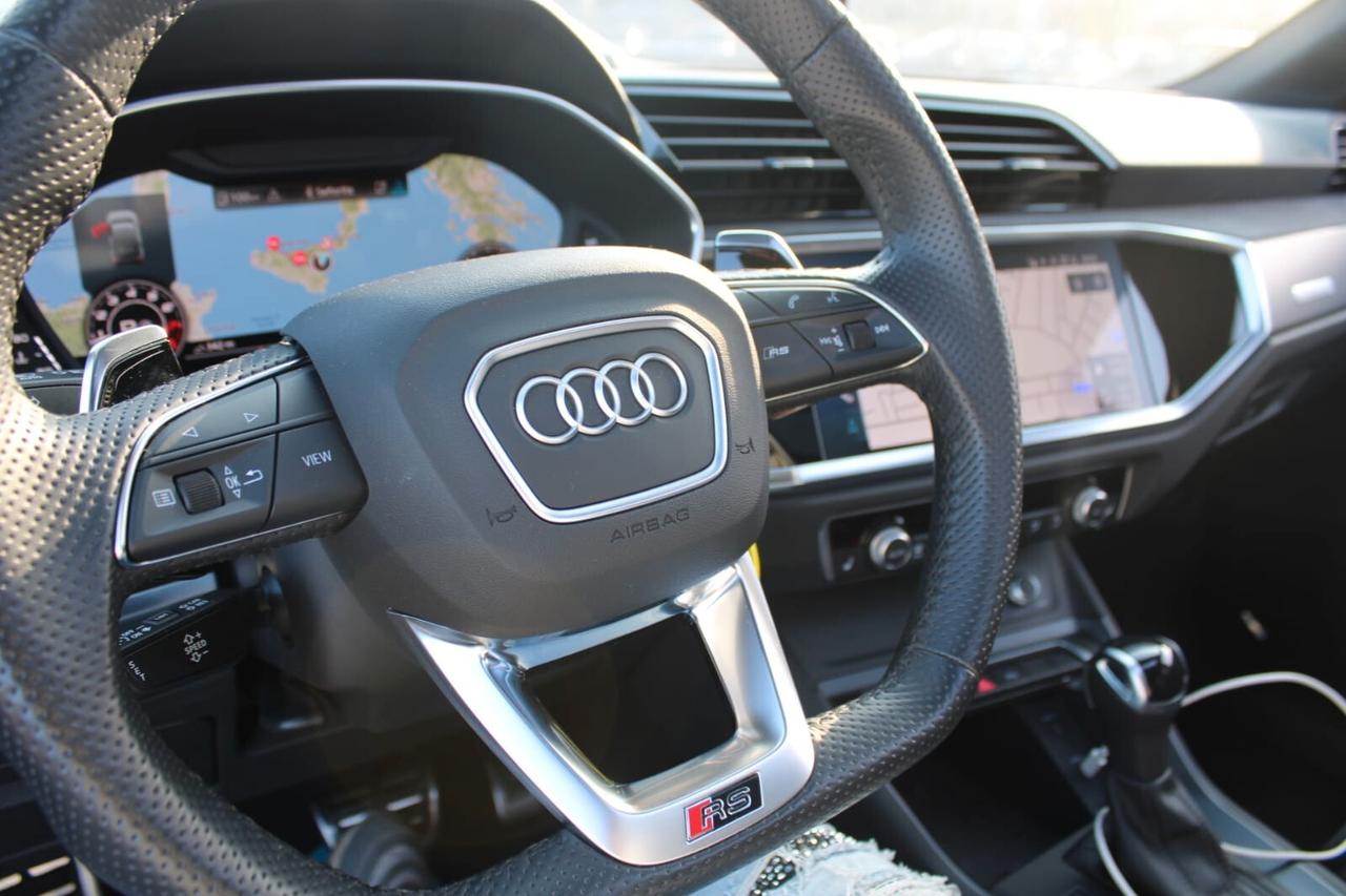 Audi Q3 RS Q3 SPB quattro S tronic