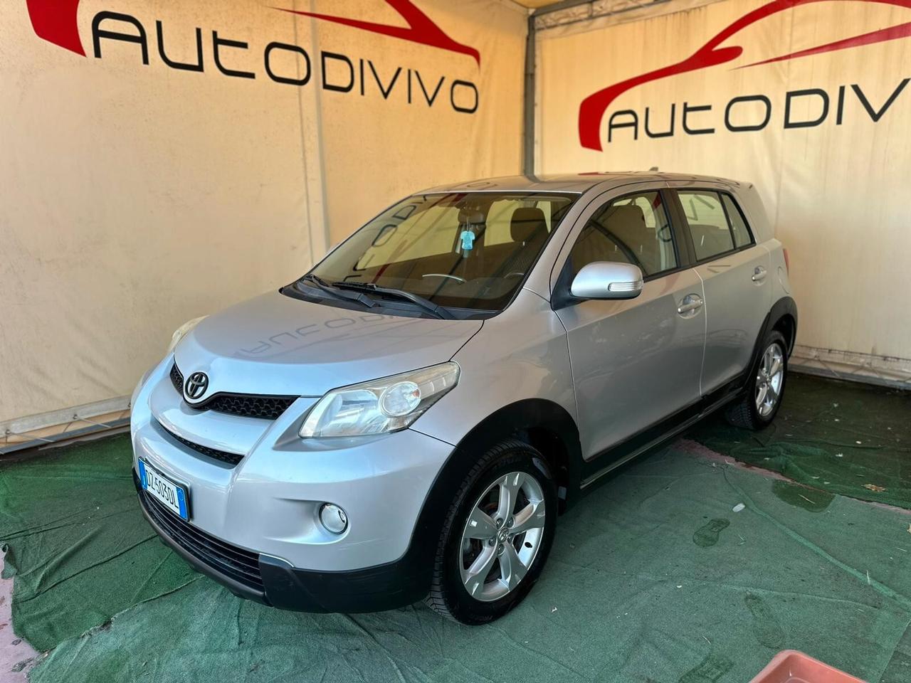Toyota Urban Cruiser 1.4 D-4D AWD Luxury 4X4