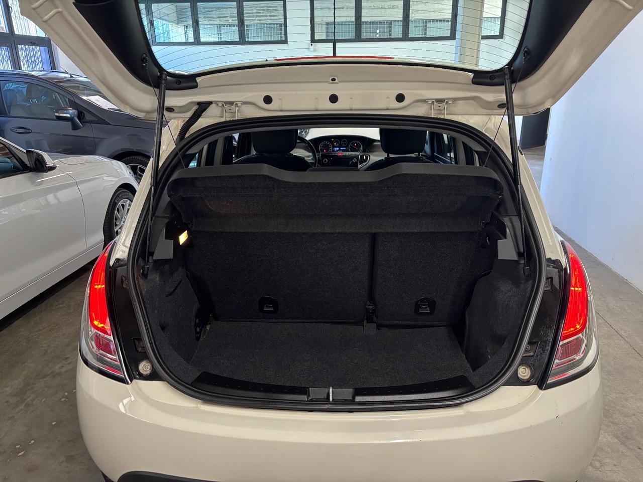 Lancia Ypsilon 1.3 MJT Platinum |OK NEOPATENTATI |