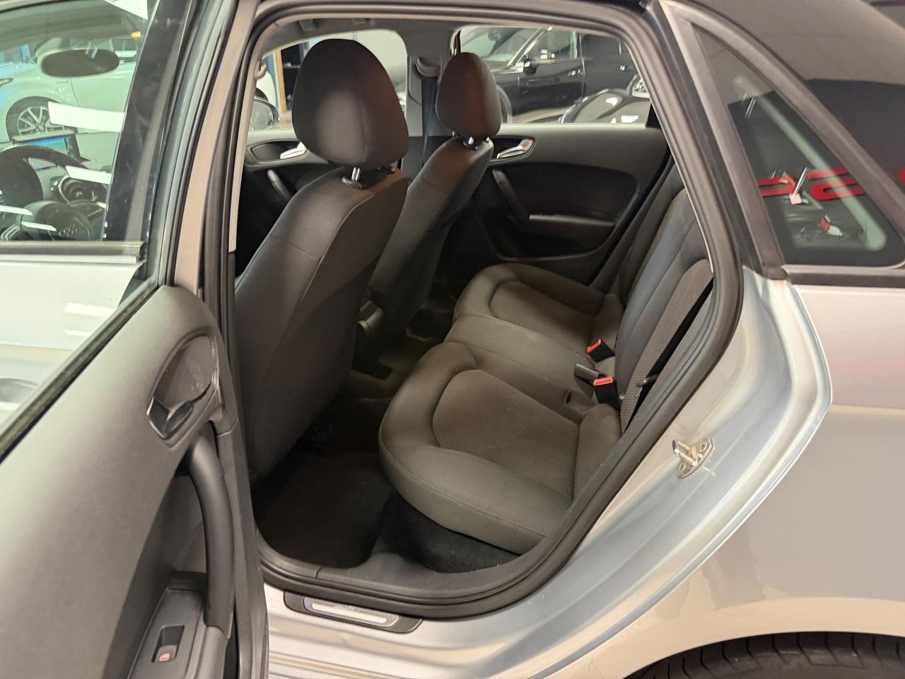 Audi A1 1.6 TDI S tronic line edition plus