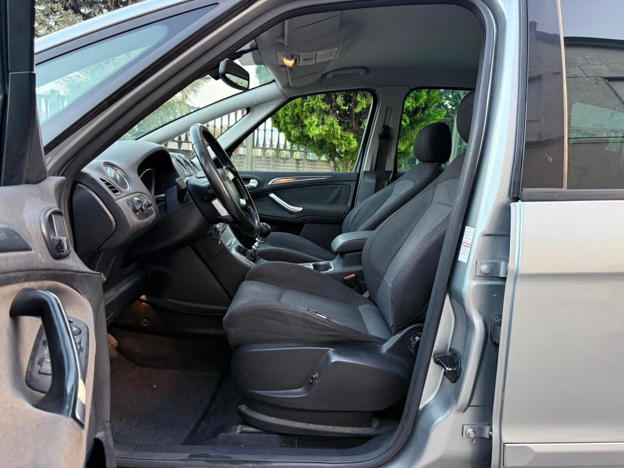 Ford Focus C-Max 2.0 TDCi (136CV) Titanium