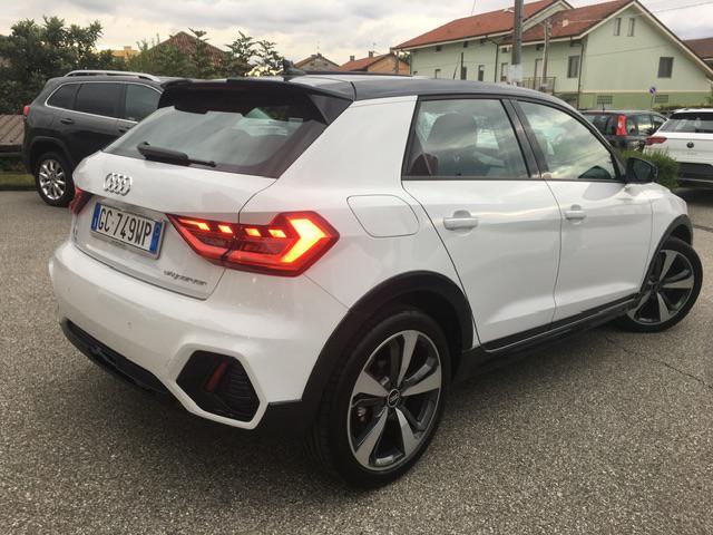 AUDI A1 citycarver TFSI S tronic Identity Contrast