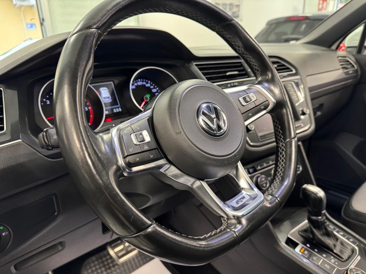 Volkswagen Tiguan 2.0 TDI DSG 4MOTION RLINE