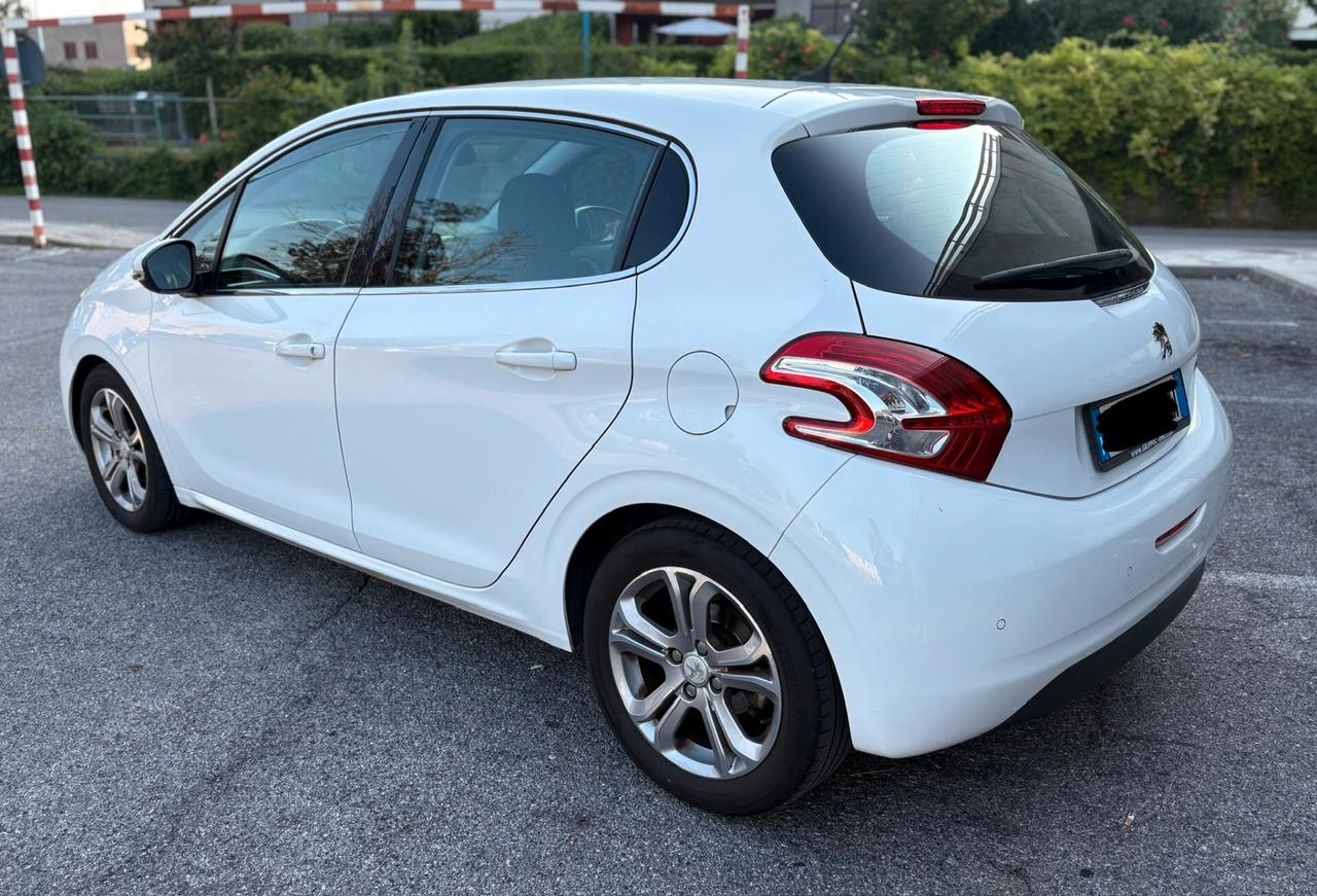 Peugeot 207 1.4 8V 75CV 3p. Energie neopatentati