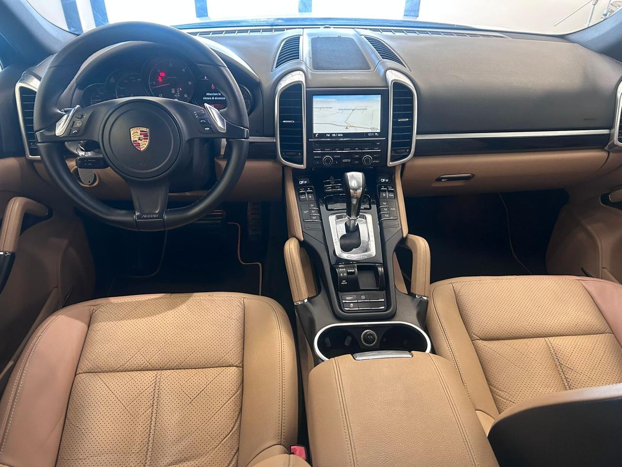 Porsche Cayenne 3.0 Diesel 245CV Platinum TETTO - 2014