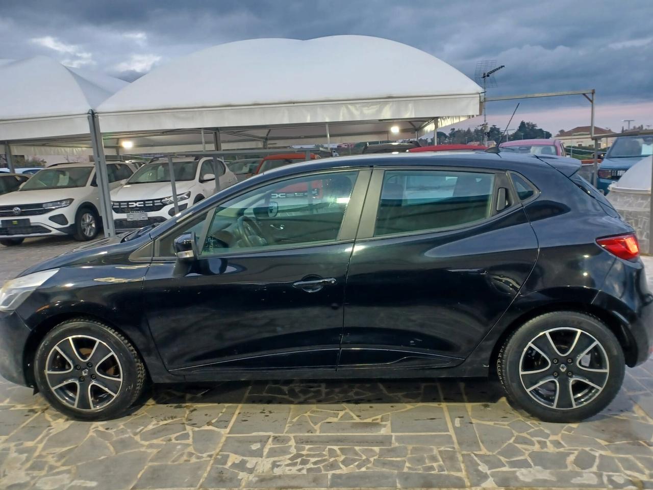 Renault Clio 1.2 75CV 5 porte Live