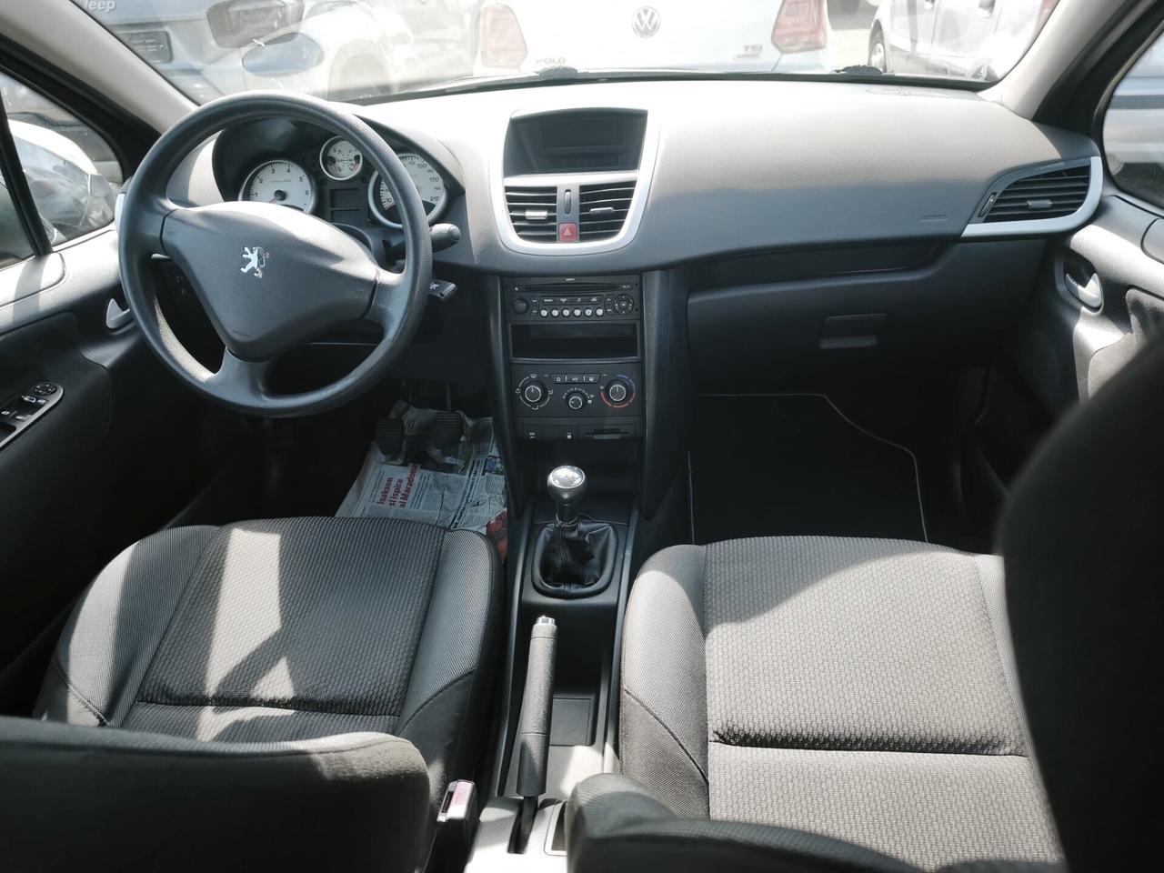 Peugeot 207 1.4 8V 75CV 5p. Energie Sport ECO GPL