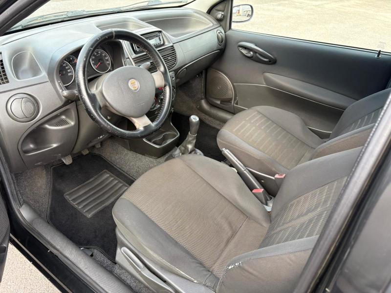 Fiat Punto Punto 3p 1.3 mjt 69 CV 16v ADATTA NEOPATENTATI