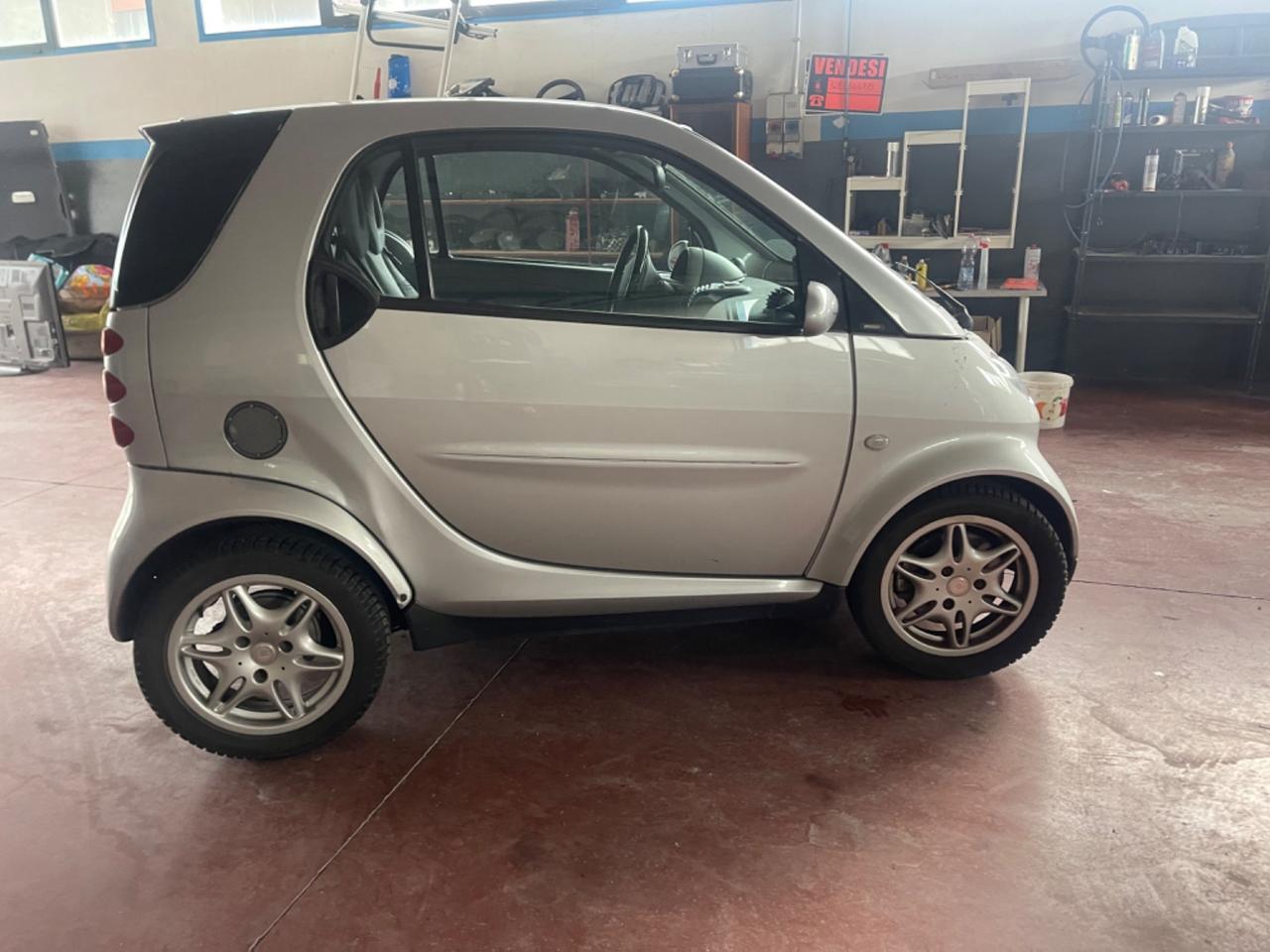 Smart ForTwo 700 coupé passion (45 kW)