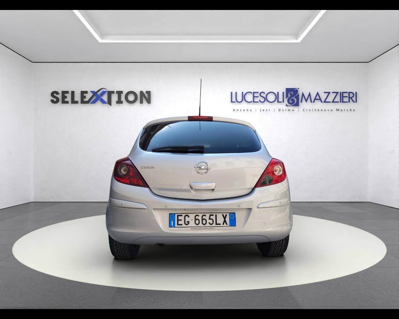 OPEL Corsa 4ª serie - Corsa 1.2 3 porte Club