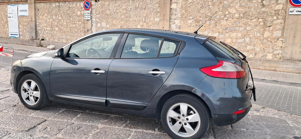 Renault Megane Mégane 1.5 dCi 110CV Dynamique