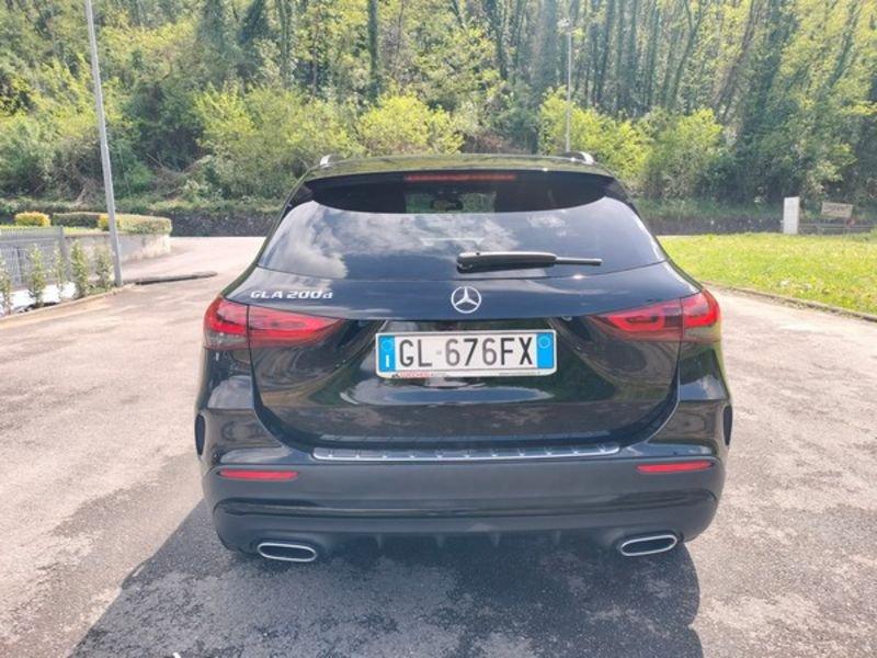 Mercedes-Benz GLA GLA 200 d Premium auto