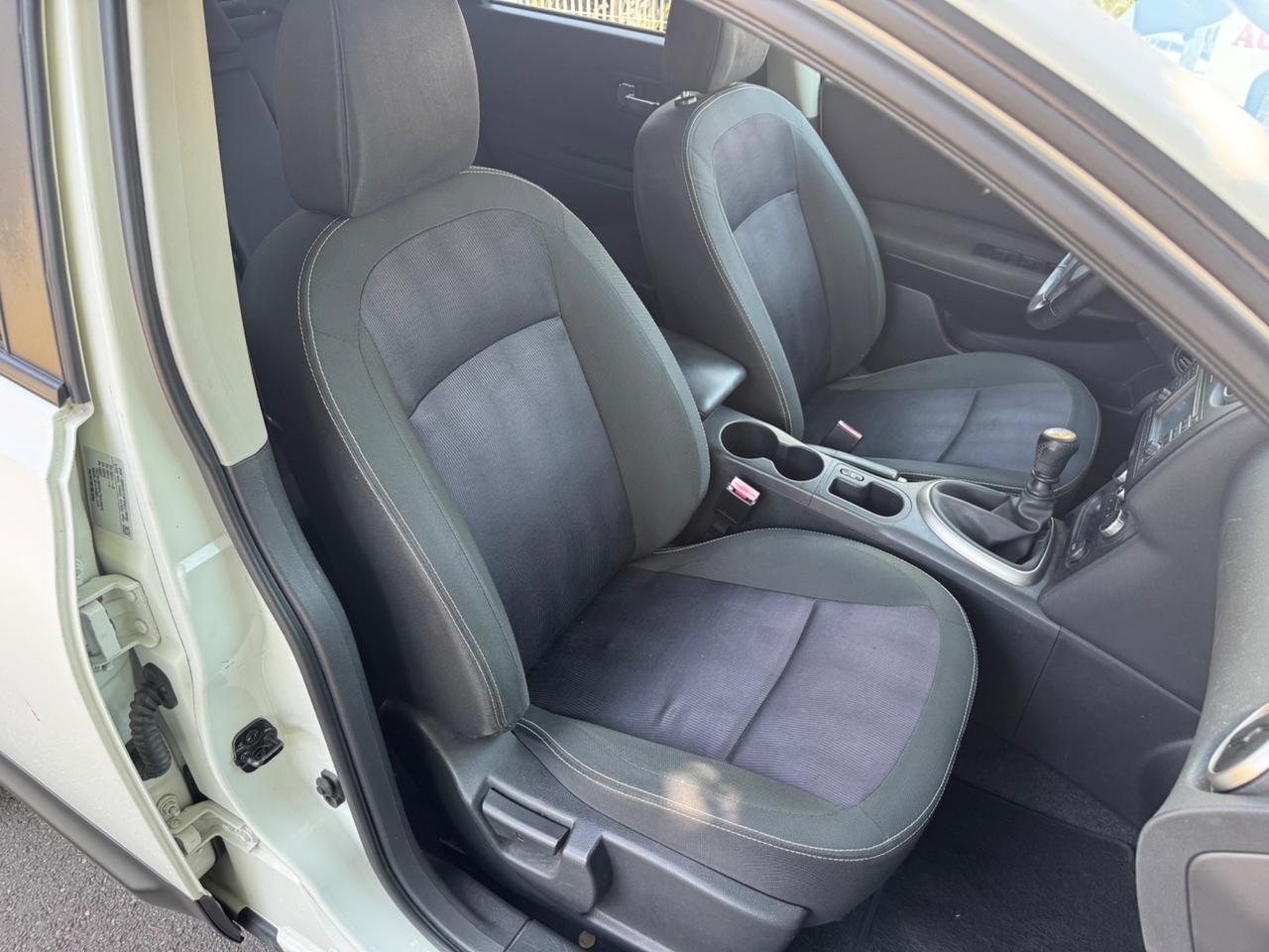 Nissan Qashqai 1.6 dCi neopaten garanzia 12 mesi