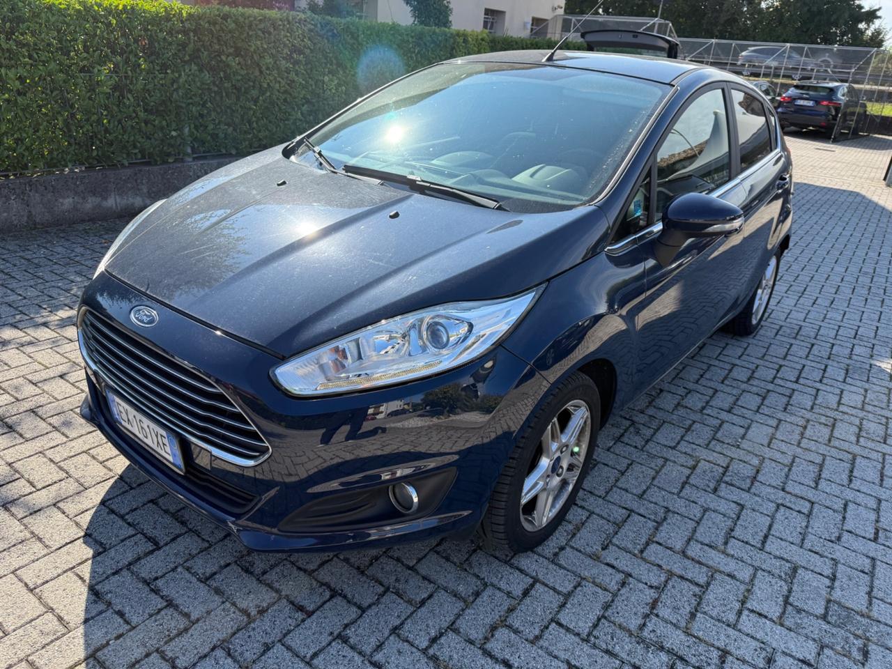 Ford Fiesta 1.5 TDCi 75CV 5 porte Titanium