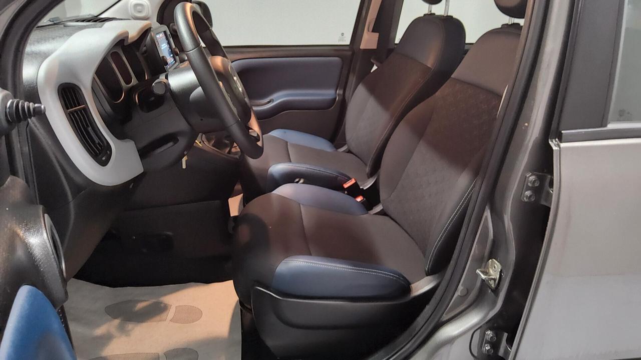 Fiat Panda 1.0 FireFly S&S Hybrid City Cross