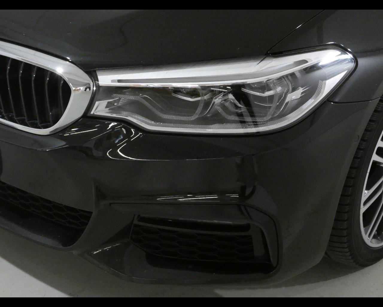 BMW Serie 5(G30/31/F90) - 520d 48V xDrive Msport