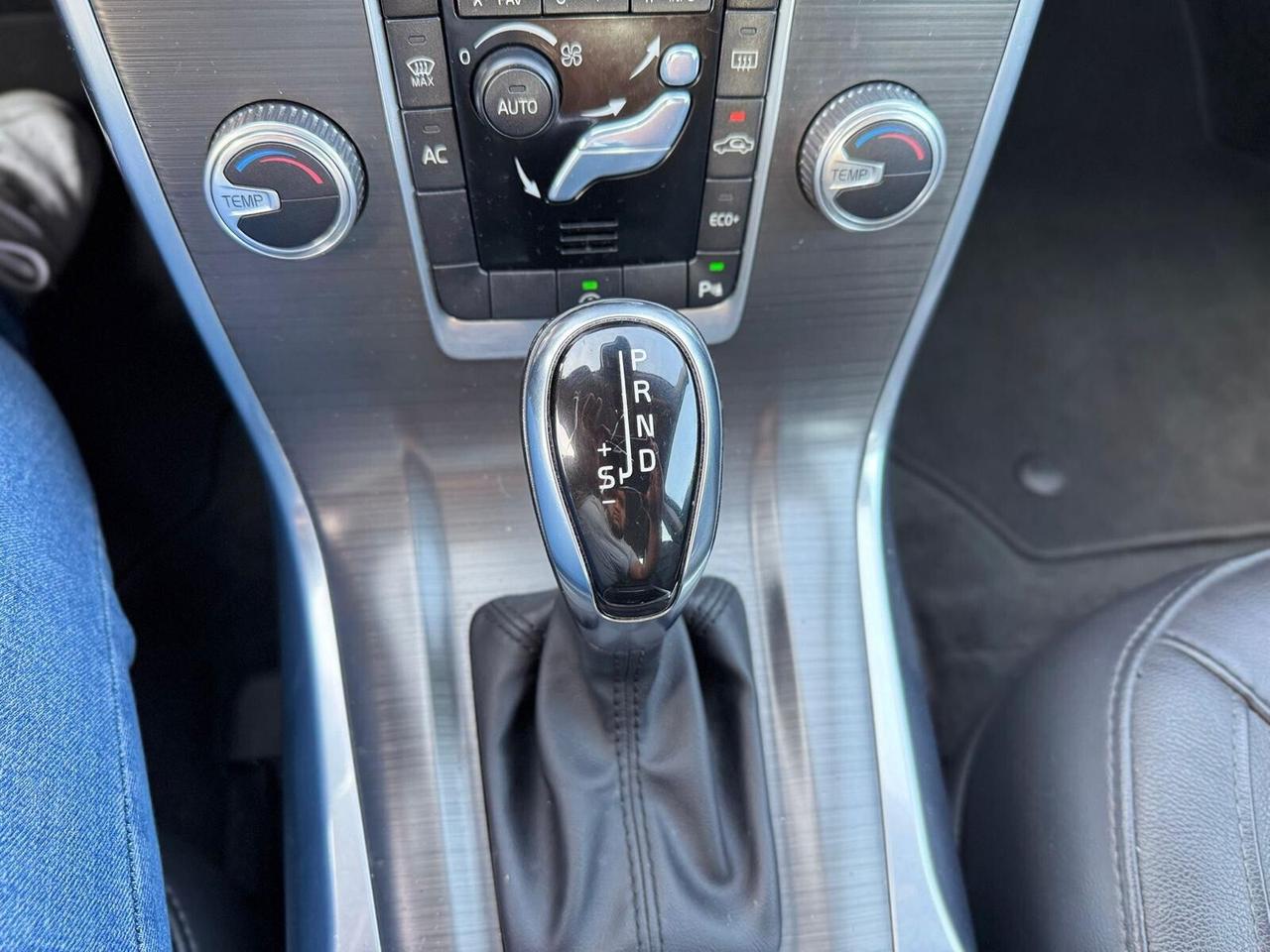 Volvo S80 2.0 diesel 2015 automatico 110.000km